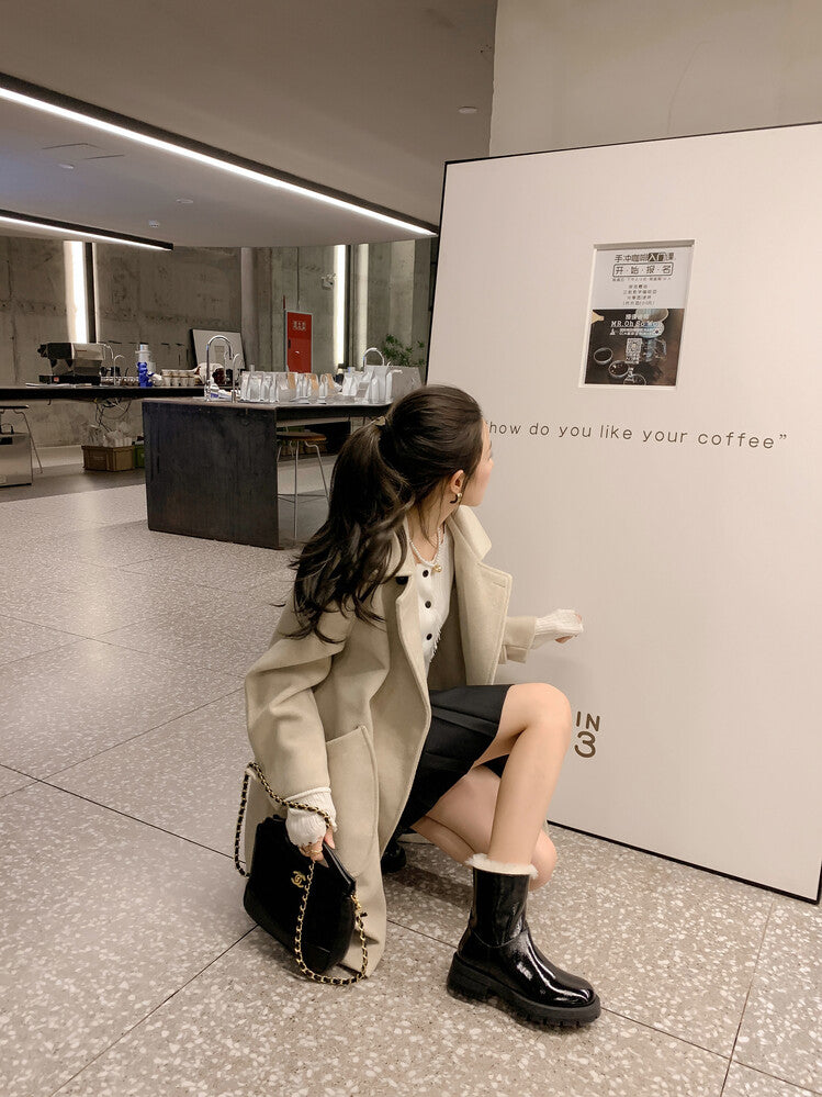 Karin Luna In Stock  Best-selling in stock Thickened Fleece Cow Patent Leather Hot-Selling Flat Short Boots