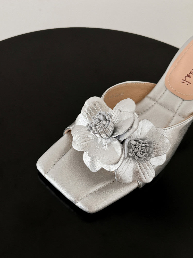 Karin Luna In Stock Spot Goods Camellia Classic style retro square toe shaped heel slippers