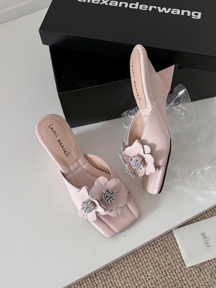 Karin Luna In Stock Spot Goods Camellia Classic style retro square toe shaped heel slippers