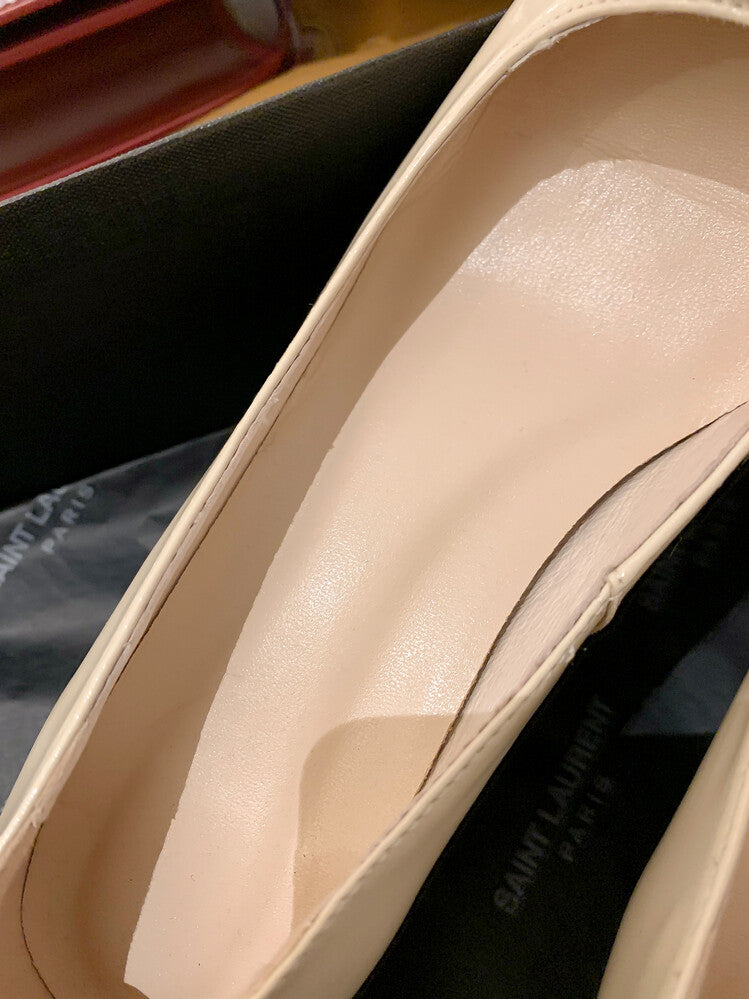 Karin Luna In Stock Spot Goods Classic Bestseller Ferragamo Full Leather Inside and Out Commuting Four Seasons Can Be Worn！