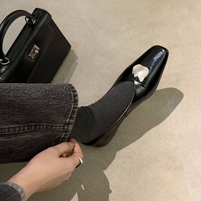 Karin Luna In Stock Spot Goods  Small Metal Decoration Thick Heel Single Shoes