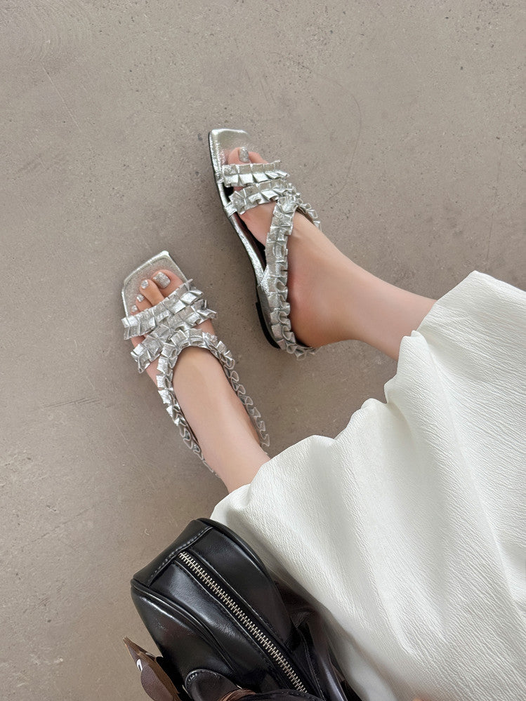 Karin Luna In Stock   Spot Goods  Niche Design Square-Toed Pleated Flat Slippers