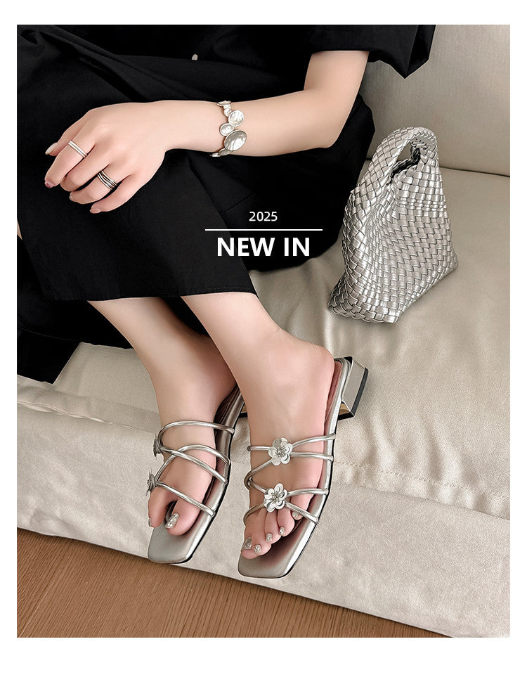 Karin Luna In Stock    Spot Goods    Square Toe One-Strap Sequin Flower Flat Slippers