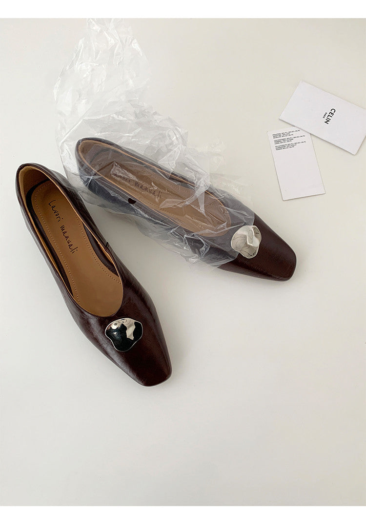 Karin Luna In Stock Spot Goods  Small Metal Decoration Thick Heel Single Shoes