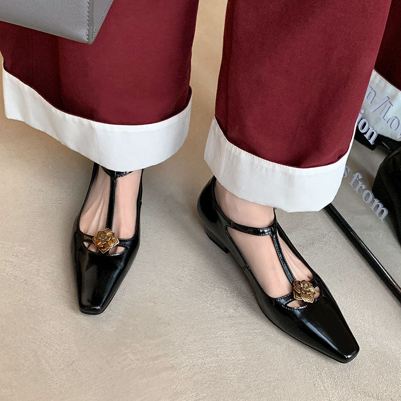 Karin Luna In Stock Spot Goods    Retro Classic Metal Camellia Irregular Heel Single Shoes