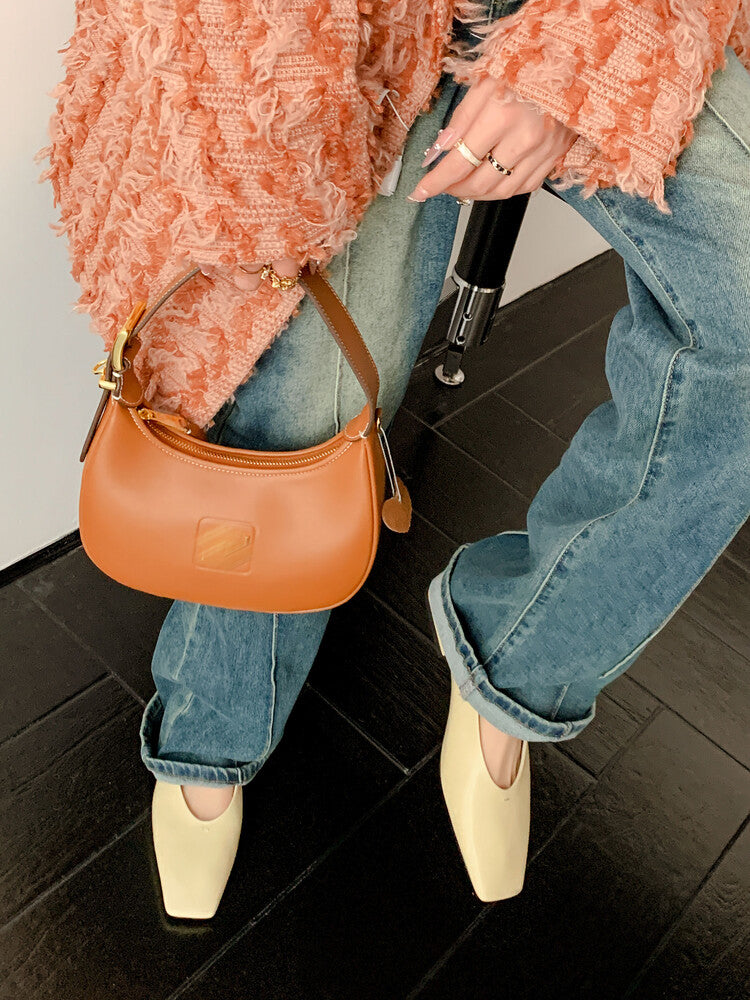 Karin Luna has prepared stock  Full leather inside and out  Top Layer Horse Oil Cowhide Shallow Mouth Nursing Mary Jane Shoes