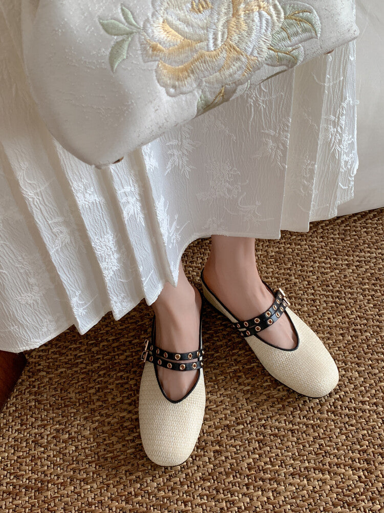 Karin Luna  Closed-Toe Woven Style Height-Increasing Slippers