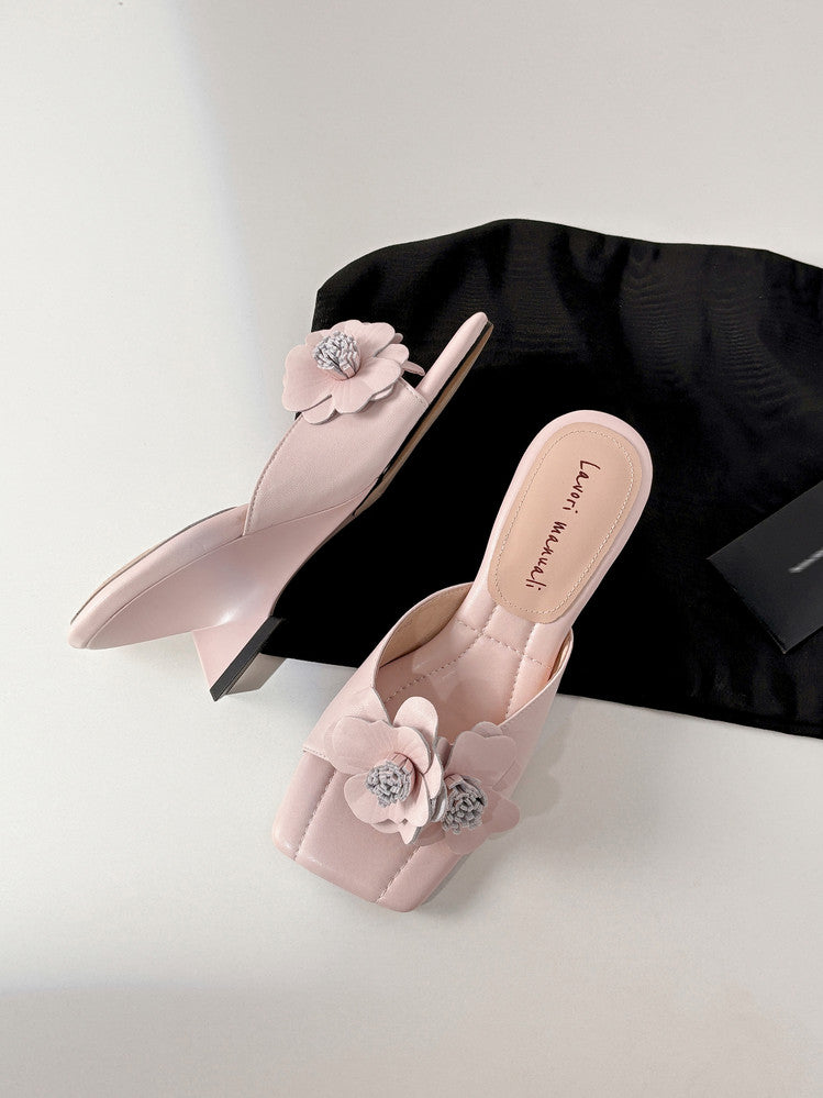 Karin Luna In Stock Spot Goods Camellia Classic style retro square toe shaped heel slippers