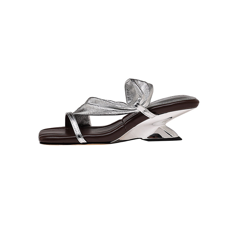 Karin Luna In Stock Spot Goods Minimalist Style Square-Toed Irregular Heel Slippers