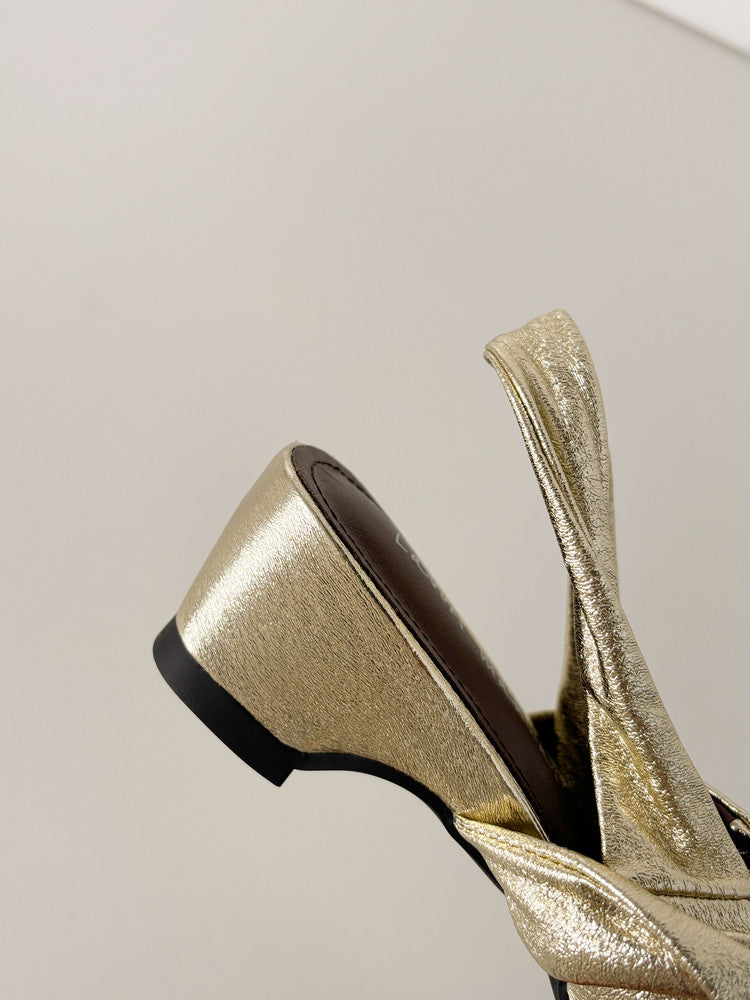Karin Luna In Stock  Spot Goods Small Square Toe Wrinkled Chunky Heel Closed-Toe Sandals