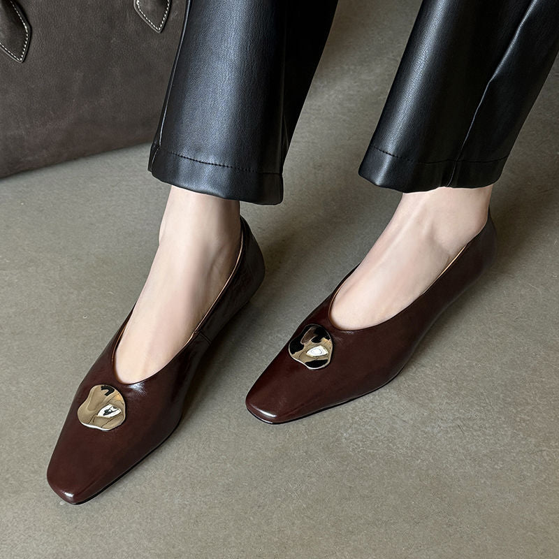 Karin Luna In Stock Spot Goods  Small Metal Decoration Thick Heel Single Shoes