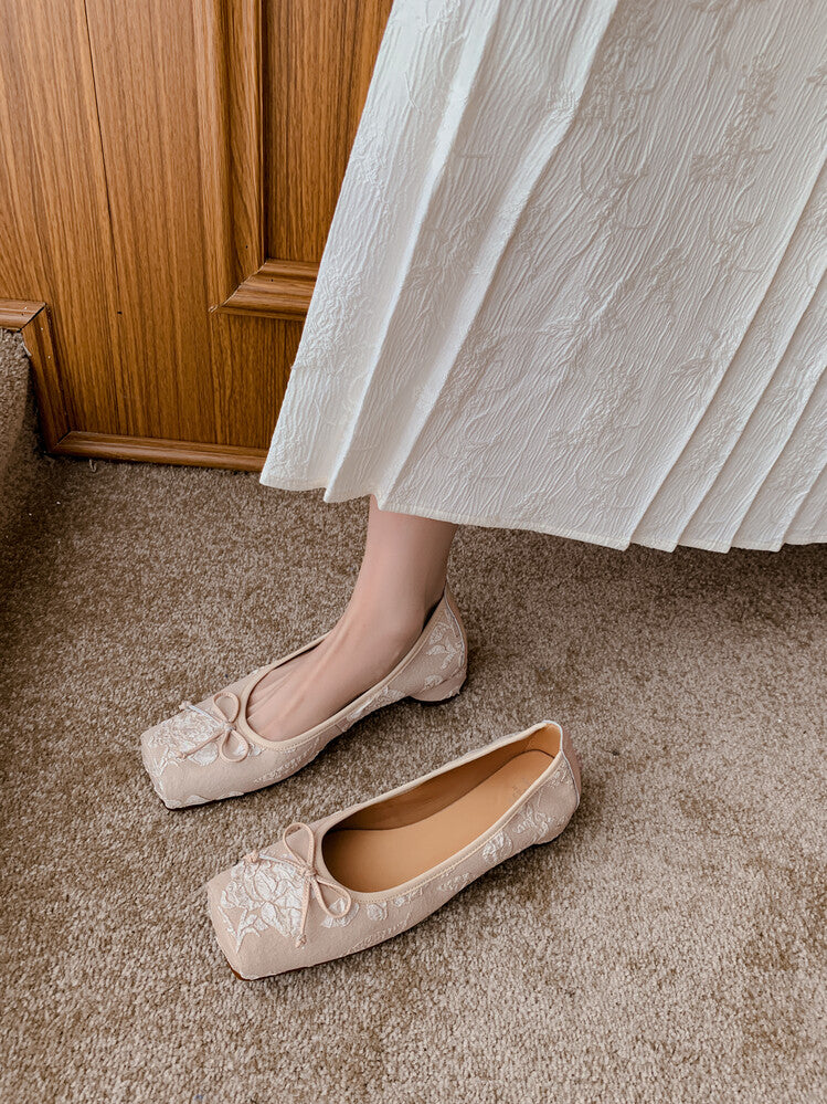 Karin Luna In Stock  In stock  Vintage Chinese Style Embroidered Rose~ Butterfly Knot Granny Shoes