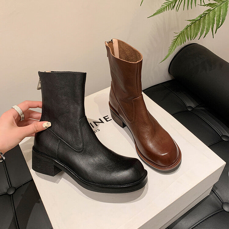 Karin Luna In Stock Spot Goods  Full-grain leather inside and out   Minimalist Texture  Round Toe Flat Bottom Basic Short Boots