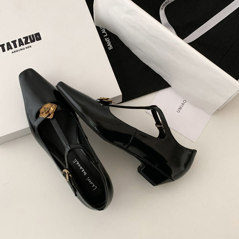 Karin Luna In Stock Spot Goods    Retro Classic Metal Camellia Irregular Heel Single Shoes