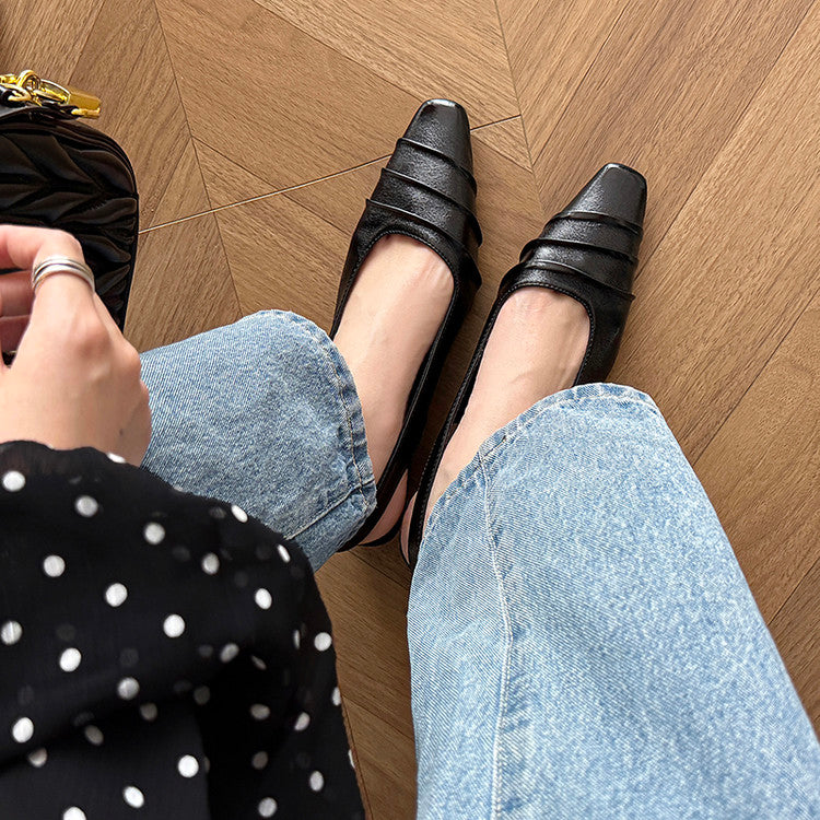 Karin Luna French Retro Square Toe Wrinkled Closed-Toe Sandals