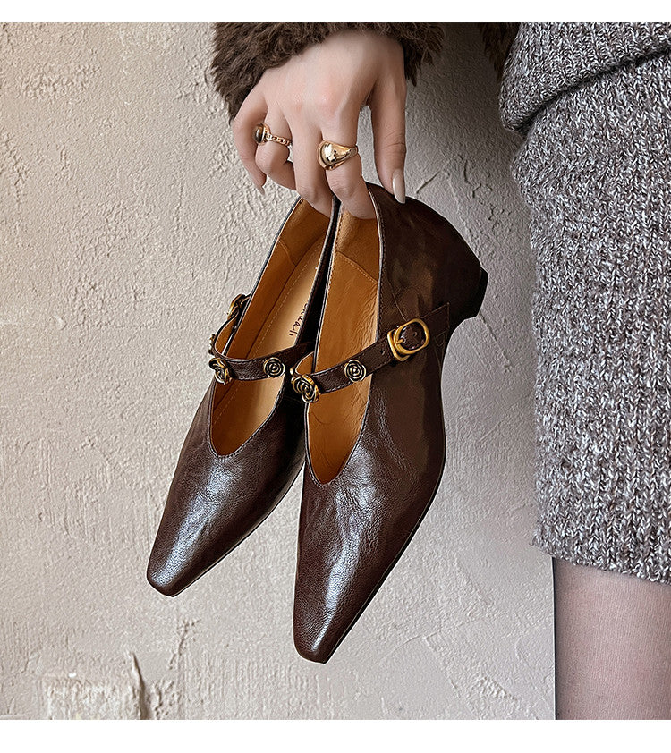 Karin Luna In Stock Spot Goods    Retro Classic Metal Camellia Irregular Heel Single Shoes