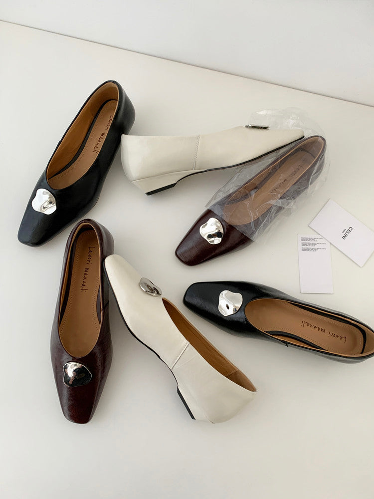 Karin Luna In Stock Spot Goods  Small Metal Decoration Thick Heel Single Shoes