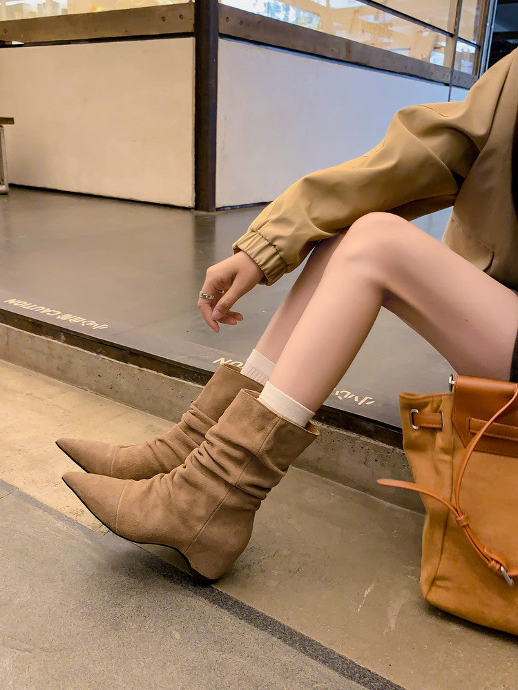 Karin Luna Data Hot Item Pointed Toe Slouchy Matte Western Ankle Boots