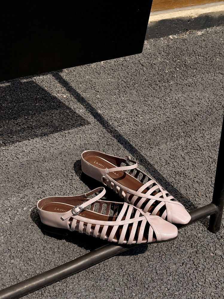 Karin Luna In Stock Spot Goods   French Retro Hollow Small Square Toe One-Strap Slippers