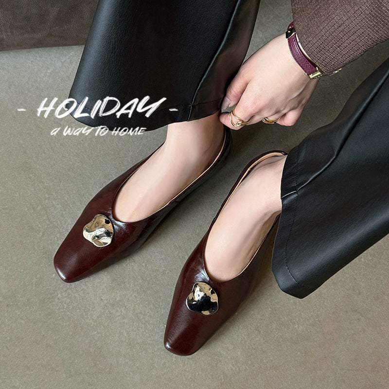 Karin Luna In Stock Spot Goods  Small Metal Decoration Thick Heel Single Shoes