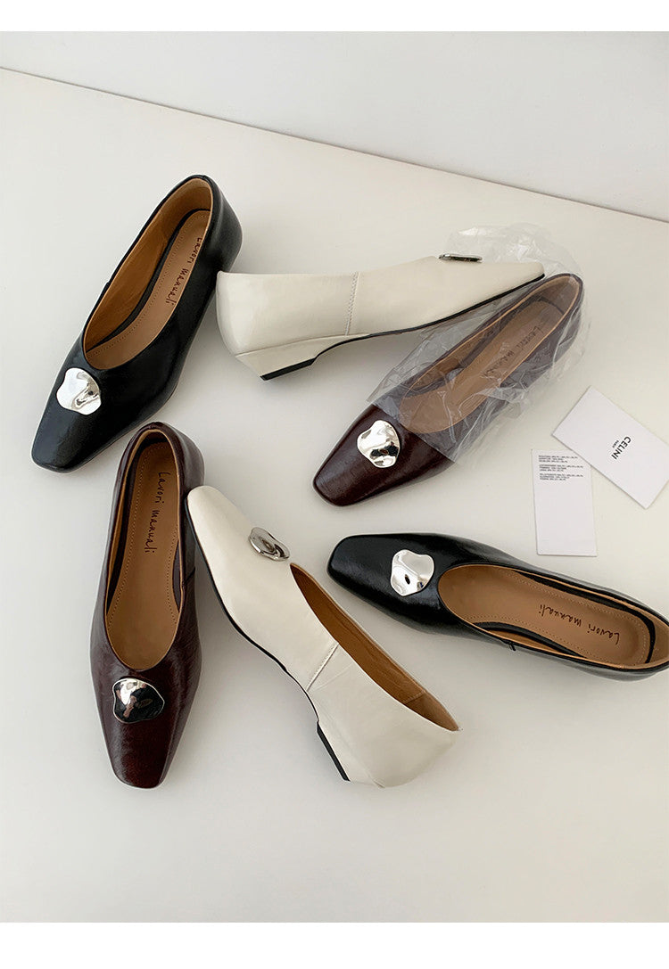 Karin Luna In Stock Spot Goods  Small Metal Decoration Thick Heel Single Shoes