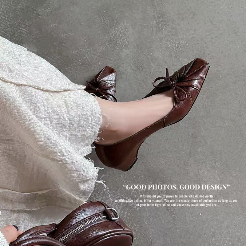 Karin Luna French Style Wrinkled Square Toe Height-Increasing Flats