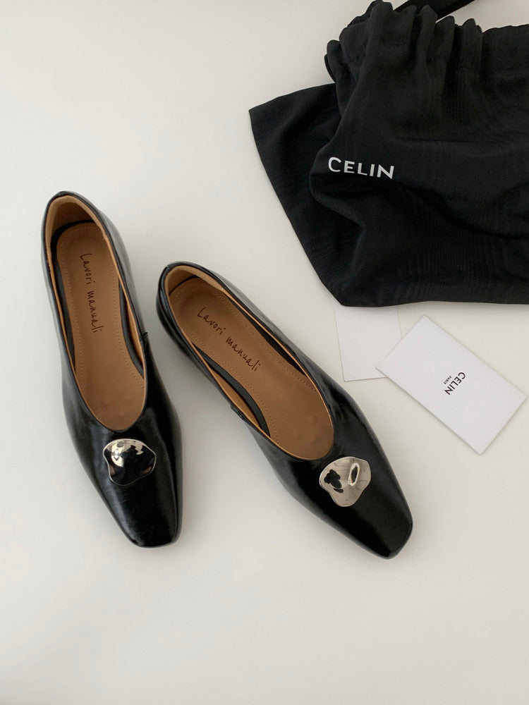 Karin Luna In Stock Spot Goods  Small Metal Decoration Thick Heel Single Shoes