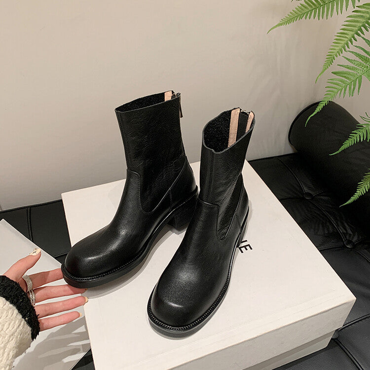 Karin Luna In Stock Spot Goods  Full-grain leather inside and out   Minimalist Texture  Round Toe Flat Bottom Basic Short Boots