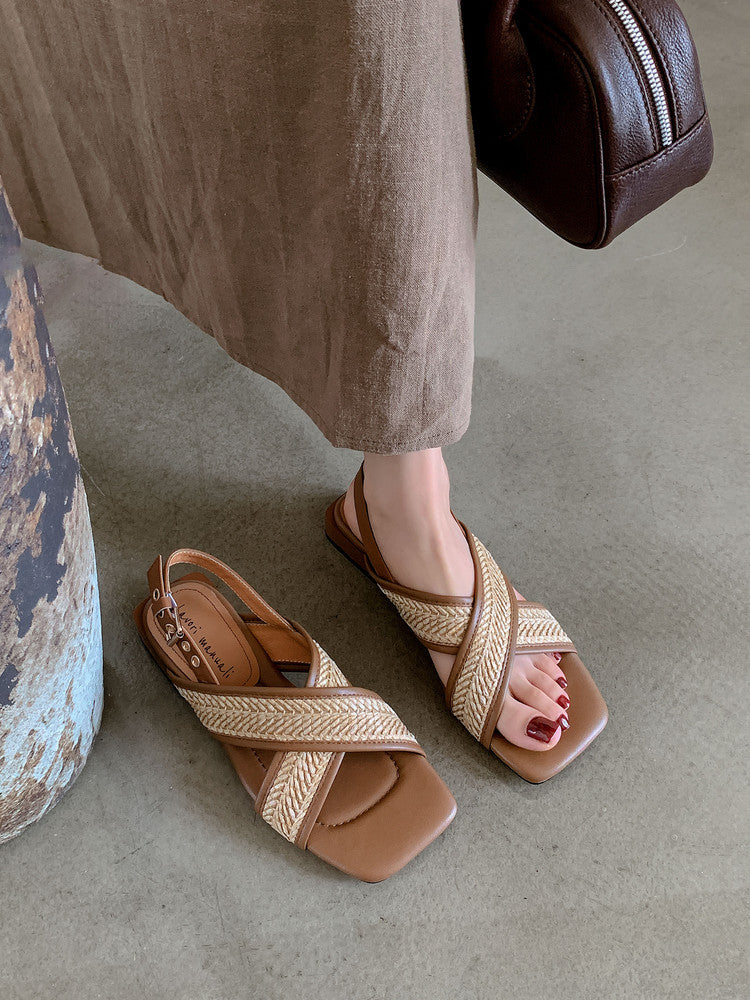 Karin Luna In Stock  Spot Goods Woven Style  Cross-strap Vacation Style Flat Sandals