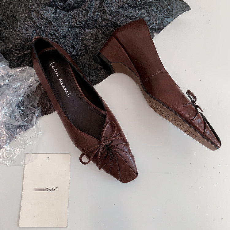 Karin Luna French Style Wrinkled Square Toe Height-Increasing Flats