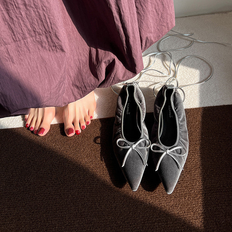 Karin Luna In Stock In Stock Retro Velvet Pointed Toe Bowknot Single Shoes