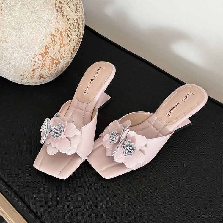 Karin Luna In Stock Spot Goods Camellia Classic style retro square toe shaped heel slippers