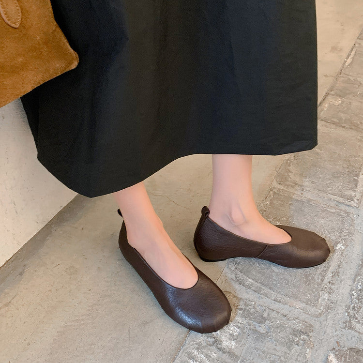 Karin Luna Full Layer Inside and Out~Elephant Pattern Round Toe Hidden Wedge Granny Shoes
