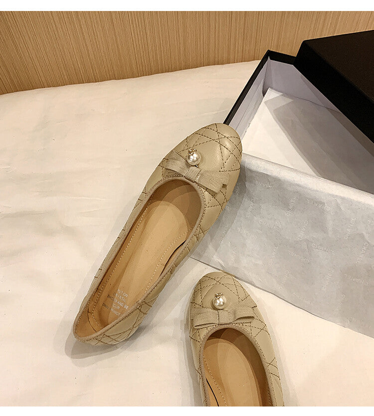 Karin Luna In Stock Spot Goods  Dior's popular retro flat rhombus-pattern granny shoes First Layer Sheepskin Full leather inside and out