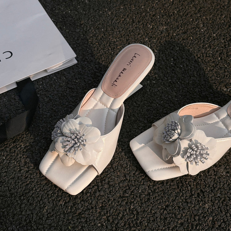 Karin Luna In Stock Spot Goods Camellia Classic style retro square toe shaped heel slippers