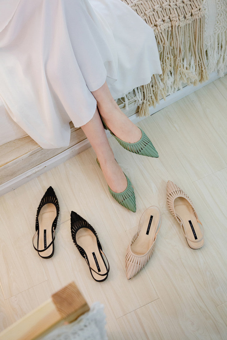 Karin Luna Bestseller Spot Goods French Retro Style Thin Strap Flat Heel Closed Toe Slippers