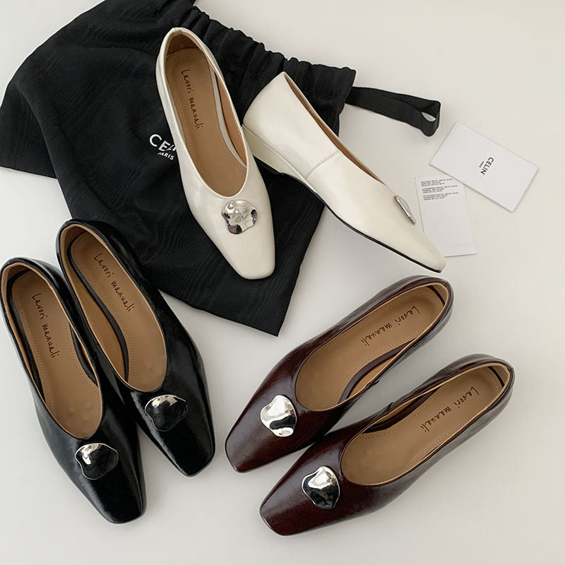 Karin Luna In Stock Spot Goods  Small Metal Decoration Thick Heel Single Shoes