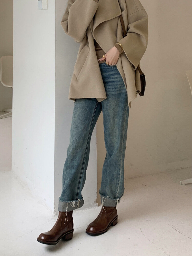 Karin Luna In Stock Spot Goods  Full-grain leather inside and out   Minimalist Texture  Round Toe Flat Bottom Basic Short Boots