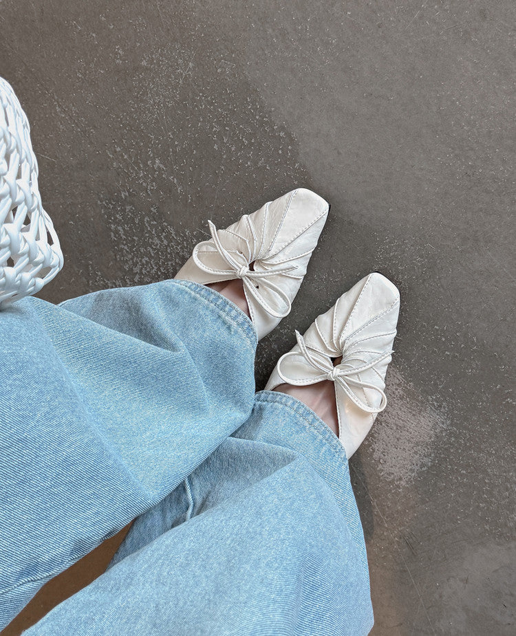Karin Luna French Style Wrinkled Square Toe Height-Increasing Flats