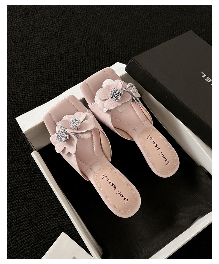 Karin Luna In Stock Spot Goods Camellia Classic style retro square toe shaped heel slippers