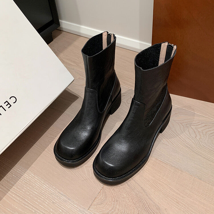 Karin Luna In Stock Spot Goods  Full-grain leather inside and out   Minimalist Texture  Round Toe Flat Bottom Basic Short Boots
