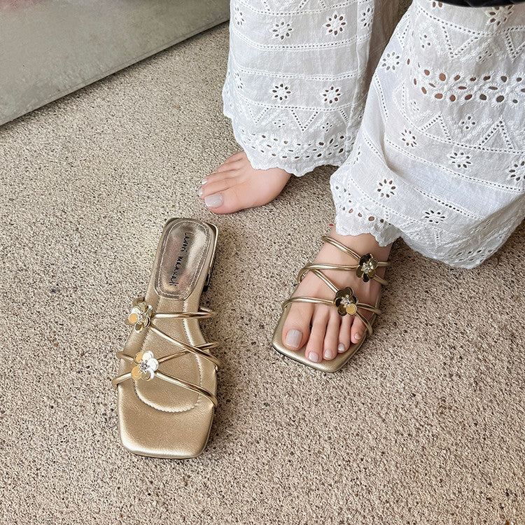 Karin Luna In Stock    Spot Goods    Square Toe One-Strap Sequin Flower Flat Slippers