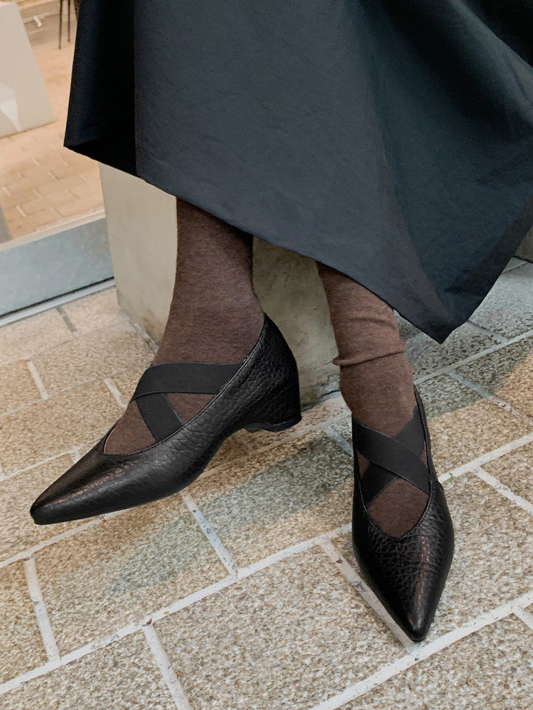 Karin Luna In Stock  Spot Goods  a Large Number of Spot Goods Pointed Toe Cross Strap Hidden Wedge Shoes