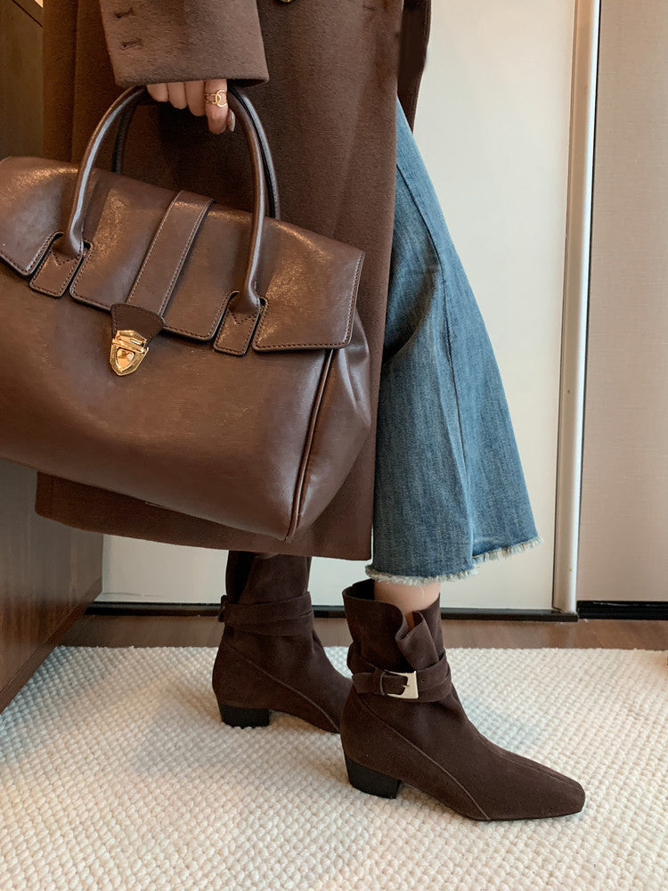 Karin Luna In Stock In Stock Hot-Selling Basic Old Money Style Retro Belt Buckle Short Boots