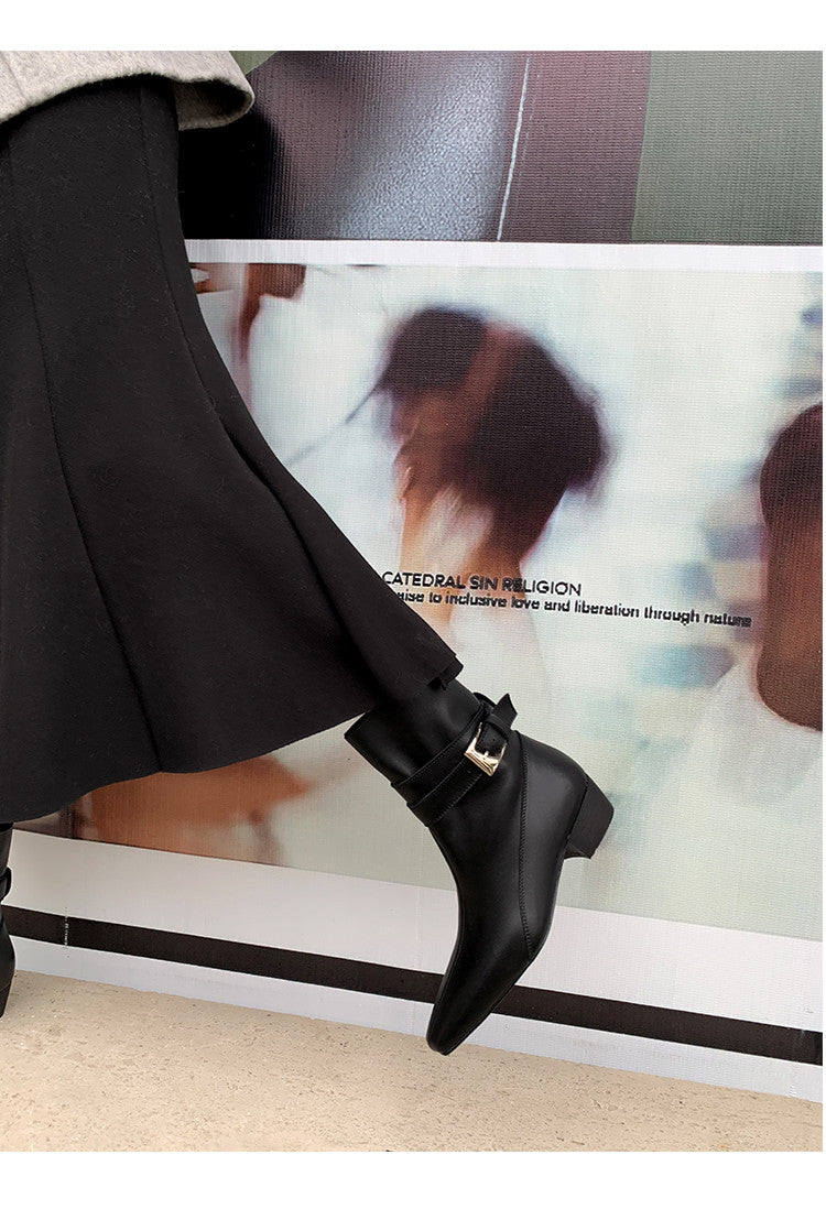 Karin Luna In Stock In Stock Hot-Selling Basic Old Money Style Retro Belt Buckle Short Boots