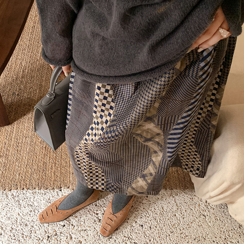 Karin Luna In Stock Spot Goods    Old Money Style Square Toe Suede Flats