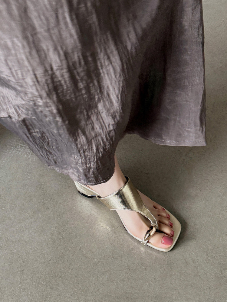 Karin Luna In Stock Spot Goods Clip-toe Square Toe Metal Buckle Minimalist Slippers