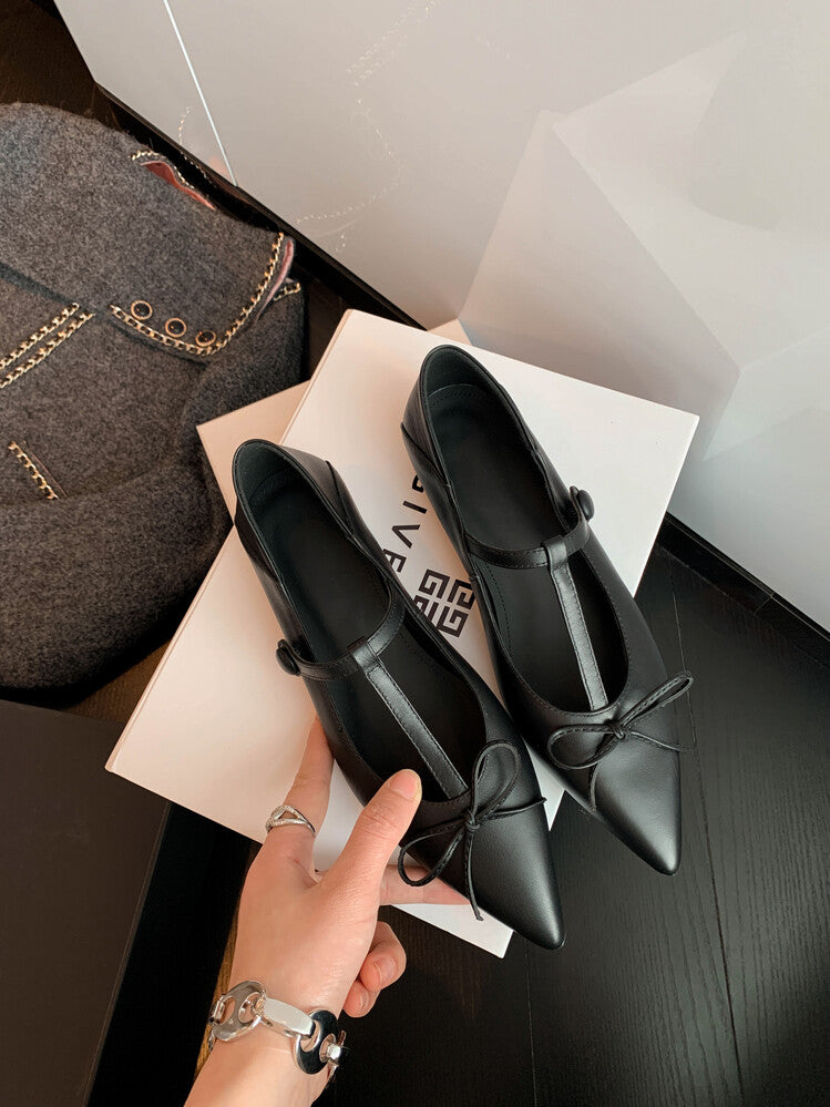 Karin Luna is a perfect Korean drama heroine~French Retro Style Full leather inside and out Pointed Bowknot