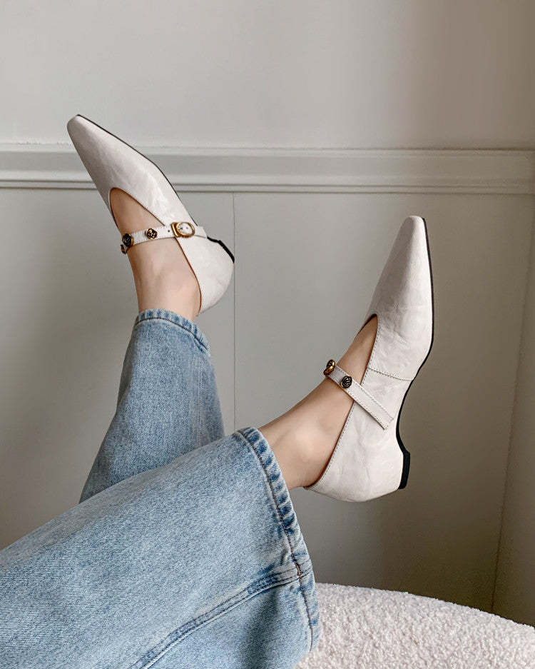 Karin Luna In Stock Spot Goods    Retro Classic Metal Camellia Irregular Heel Single Shoes