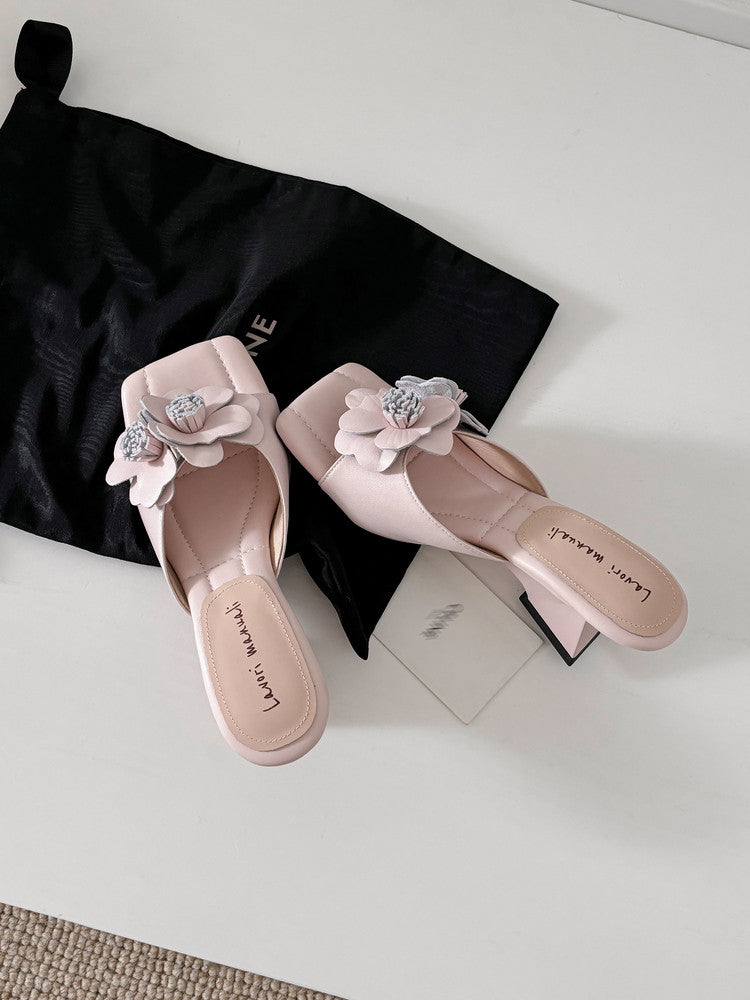 Karin Luna In Stock Spot Goods Camellia Classic style retro square toe shaped heel slippers